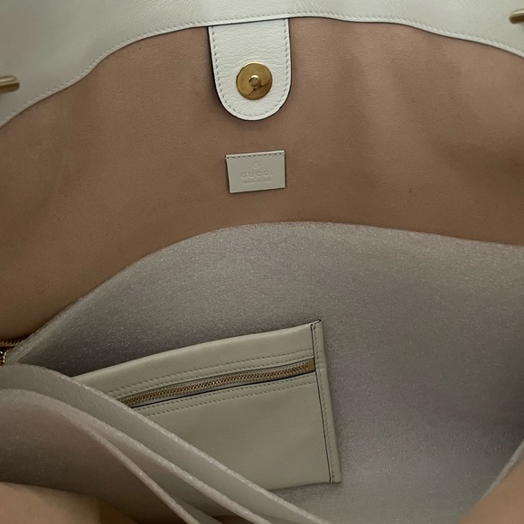 Authentic Gucci Rajah tote Large - Picture 4 of 12